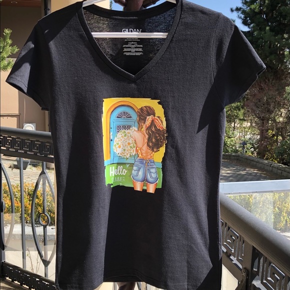 Summer hand designed T-shirt - Picture 1 of 5